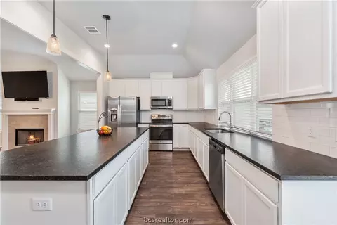 3413 Utah Ct, Bryan, TX 77808 photo 12