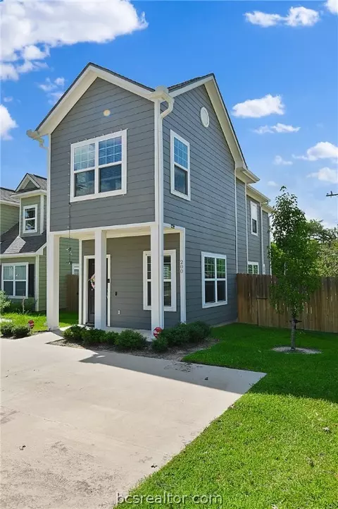 200 Tee Dr, Bryan, TX 77801 photo 3