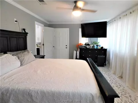 1815 Wayside Dr, Bryan, TX 77802 photo 11