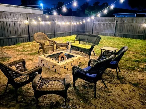 1815 Wayside Dr, Bryan, TX 77802 photo 19