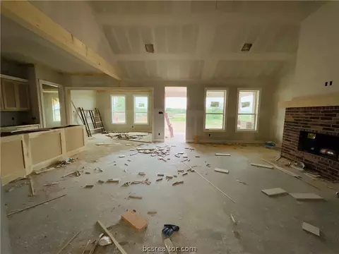 10368 Whiskey River Rd, Bryan, TX 77807 photo 4