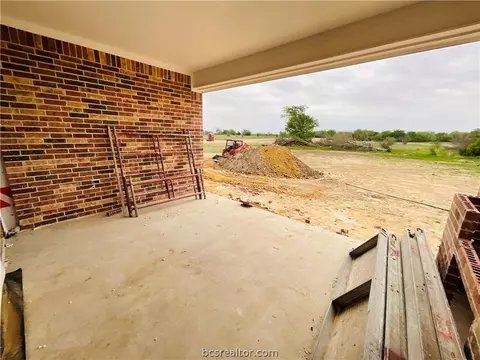10368 Whiskey River Rd, Bryan, TX 77807 photo 5