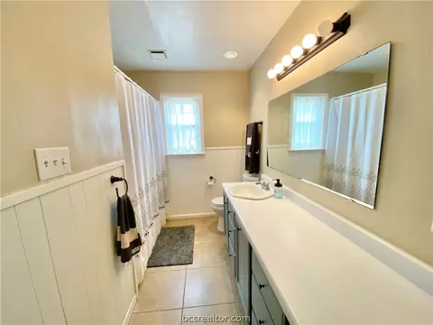 1303 Barak Ln, Bryan, TX 77802 photo 17