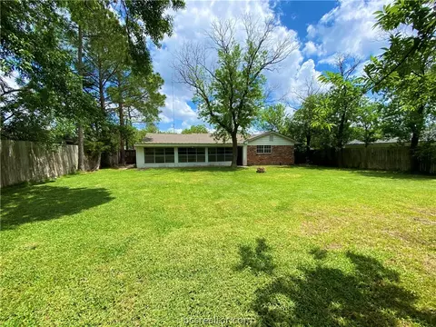 1303 Barak Ln, Bryan, TX 77802 photo 25