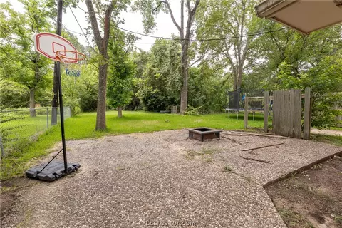 3908 Windowmere St, Bryan, TX 77802 photo 21
