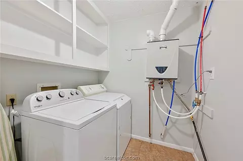 4104 Warwick Ln, Bryan, TX 77802 photo 10