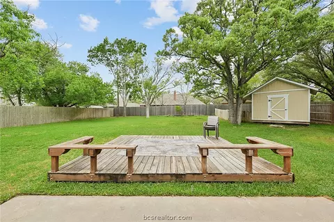 4104 Warwick Ln, Bryan, TX 77802 photo 22
