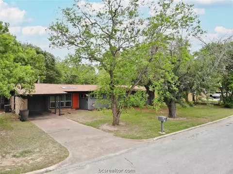 417 Gilbert St, Bryan, TX 77801 photo 36