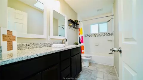 417 Gilbert St, Bryan, TX 77801 photo 24