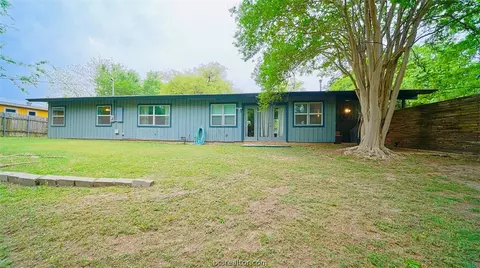 417 Gilbert St, Bryan, TX 77801 photo 33