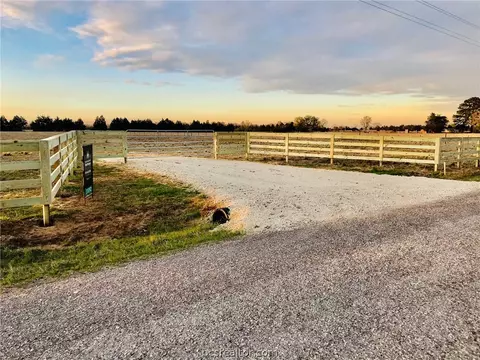 12867 Della Love Rd, Bryan, TX 77808 photo 15