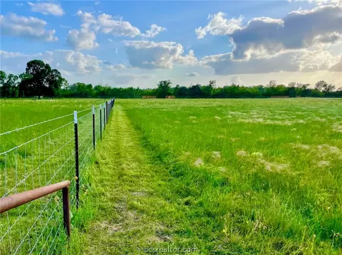 12867 Della Love Rd, Bryan, TX 77808 photo 11