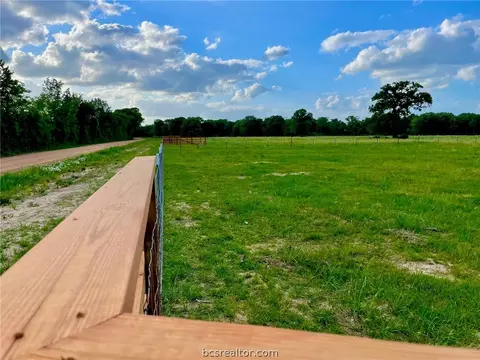 12867 Della Love Rd, Bryan, TX 77808 photo 1