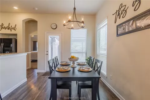 2104 Stubbs, Bryan, TX 77807 photo 9