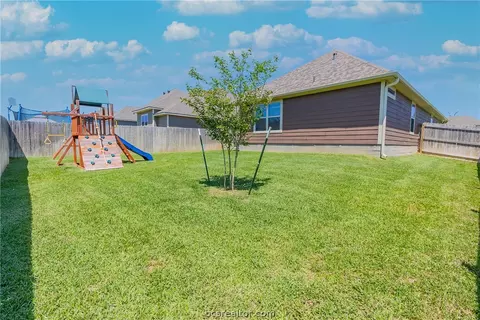 2104 Stubbs, Bryan, TX 77807 photo 26