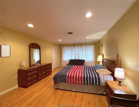 205 Redbud, Bryan, TX 77801 photo 12