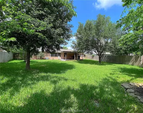205 Redbud, Bryan, TX 77801 photo 15