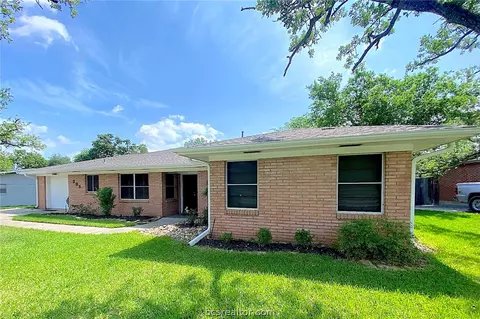 205 Redbud, Bryan, TX 77801 photo 1
