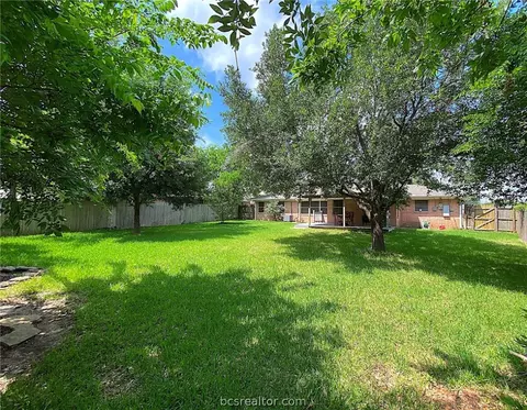 205 Redbud, Bryan, TX 77801 photo 16