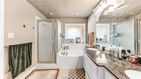 2707 Hickory Ct, Bryan, TX 77808 photo 19