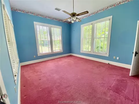 409 E Texas St, Calvert, TX 77837 photo 32