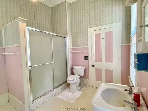409 E Texas St, Calvert, TX 77837 photo 30