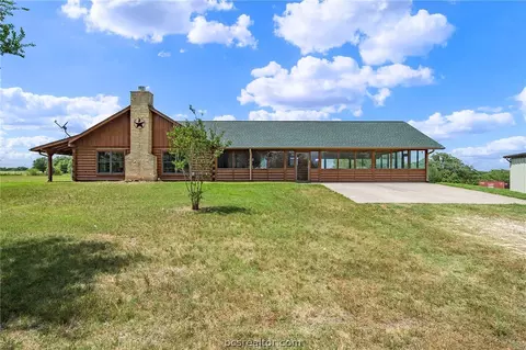 3955 Clay Creek Rd, Brenham, TX 77833