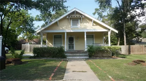 716 E 27th St, Bryan, TX 77803 photo 1