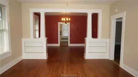 716 E 27th St, Bryan, TX 77803 photo 4