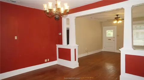 716 E 27th St, Bryan, TX 77803 photo 5