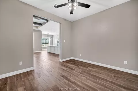 2901 Captain Ct, Bryan, TX 77808 photo 16