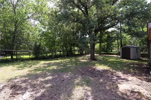 4204 Culpepper Dr, Bryan, TX 77801 photo 6