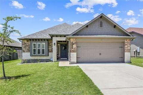 2009 Dumfries Dr, Bryan, TX 77807 photo 1