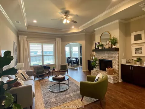 2909 Spector Dr, Bryan, TX 77803 photo 8