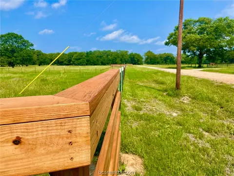 6833 Harbert Rd, Bryan, TX 77808 photo 1