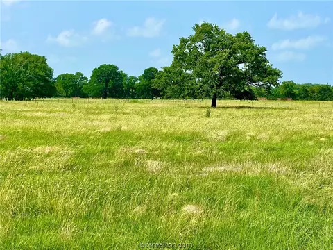 6833 Harbert Rd, Bryan, TX 77808 photo 8