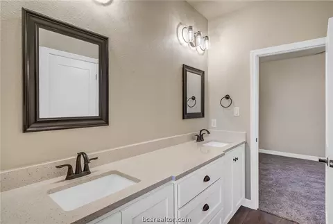 2911 Captain Ct, Bryan, TX 77808 photo 24