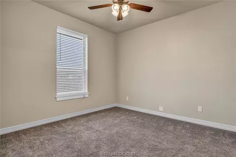2911 Captain Ct, Bryan, TX 77808 photo 23