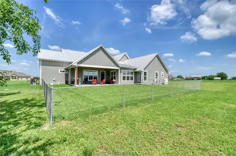 4200 Foxtail Ct, Bryan, TX 77808 photo 9