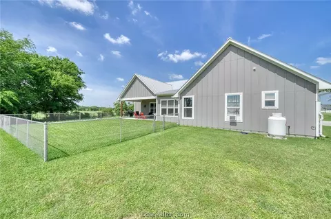 4200 Foxtail Ct, Bryan, TX 77808 photo 38
