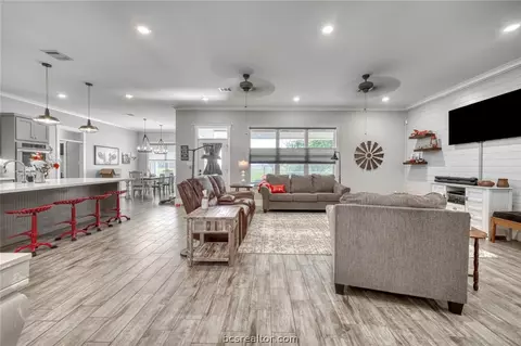 4200 Foxtail Ct, Bryan, TX 77808 photo 11