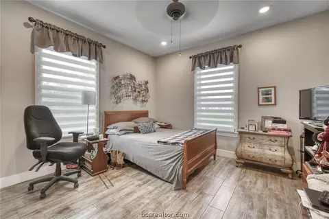 4200 Foxtail Ct, Bryan, TX 77808 photo 21