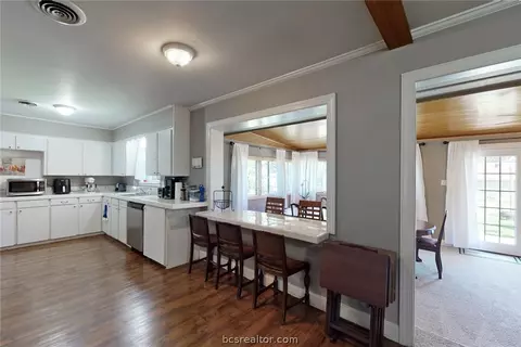 1106 Lamar Dr, Bryan, TX 77802 photo 7