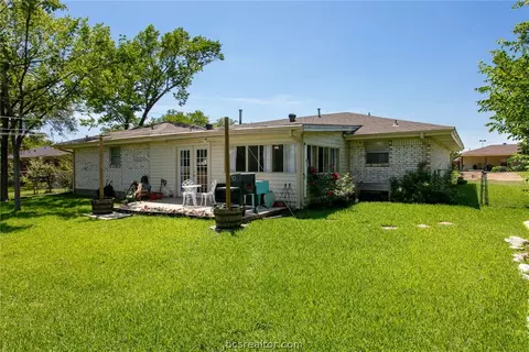 1106 Lamar Dr, Bryan, TX 77802 photo 23