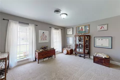 1106 Lamar Dr, Bryan, TX 77802 photo 4