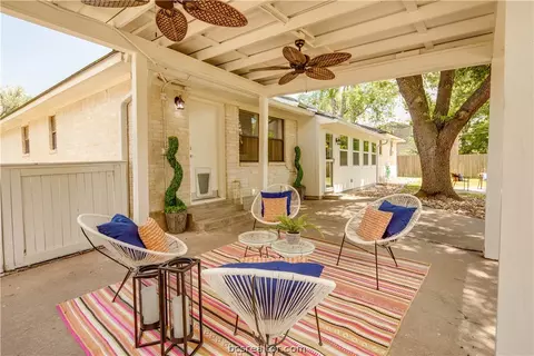 3901 Old Oaks Dr, Bryan, TX 77802 photo 30