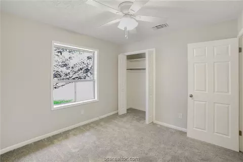 3504 Oakside Dr, Bryan, TX 77802 photo 10