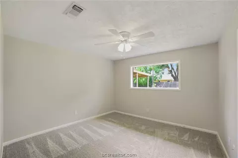 3504 Oakside Dr, Bryan, TX 77802 photo 8