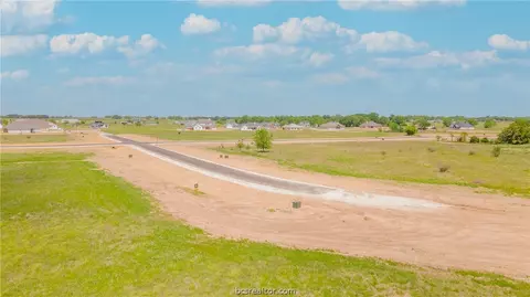 10323 Bourbon Ln, Bryan, TX 77808 photo 18