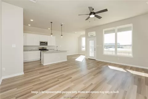 1928 Viva Rd, Bryan, TX 77807 photo 4